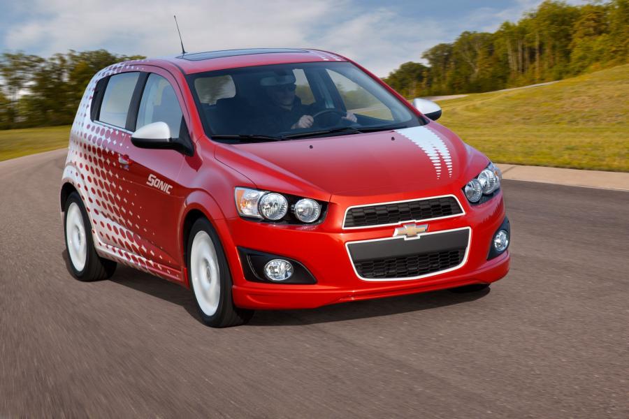  Chevrolet Sonic Z-Spec 2012 года  (фото 1 из 4)